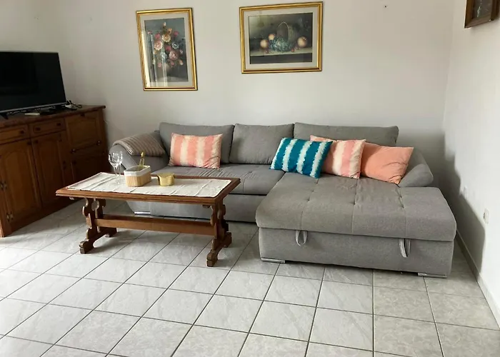 Bella 1 * פובליאנה