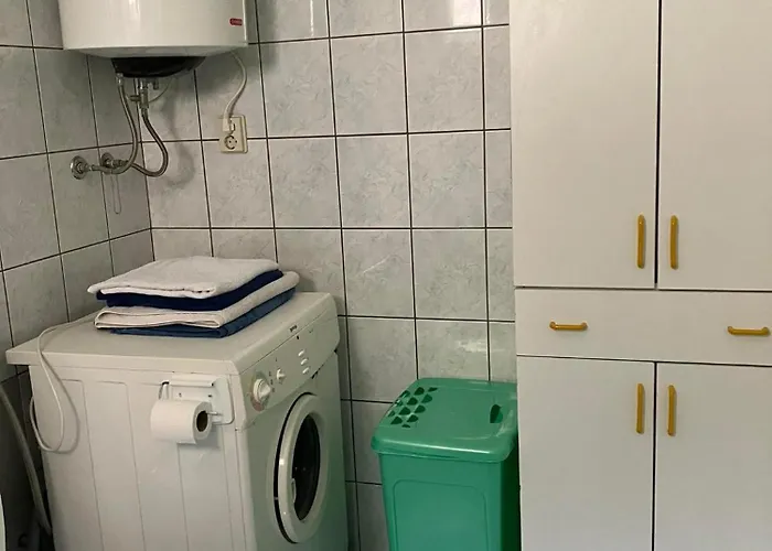 Apartman Bella 1 Povljana