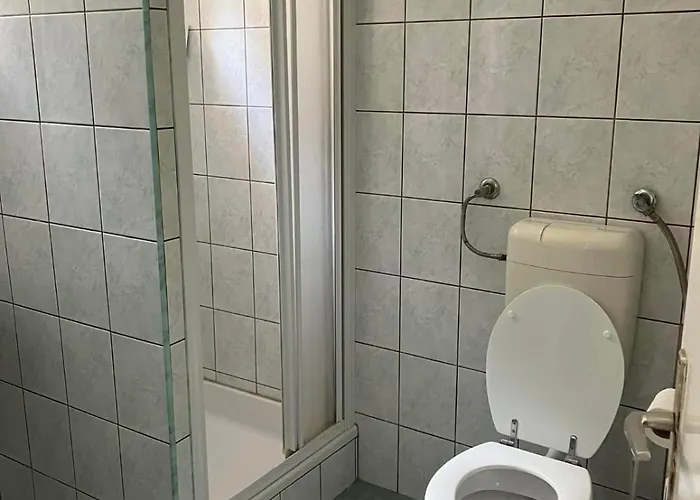 Bella 1 * Povljana